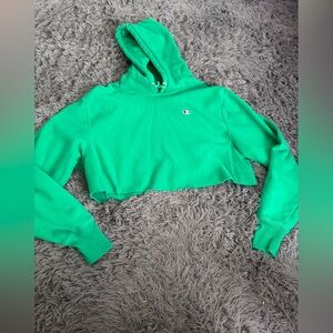 green cropped champions hoodie!